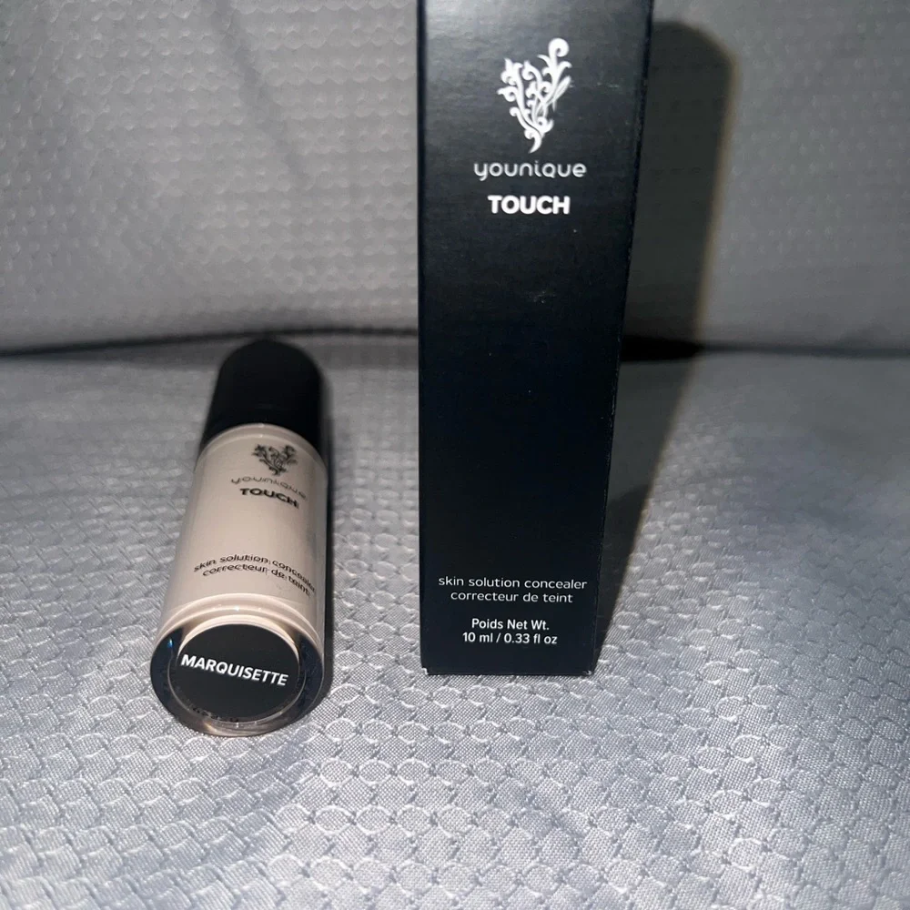Younique Touch Skin Solution Concealer - Marquisette NIB